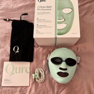 Q-Rejuvalight Pro Red Light Mask